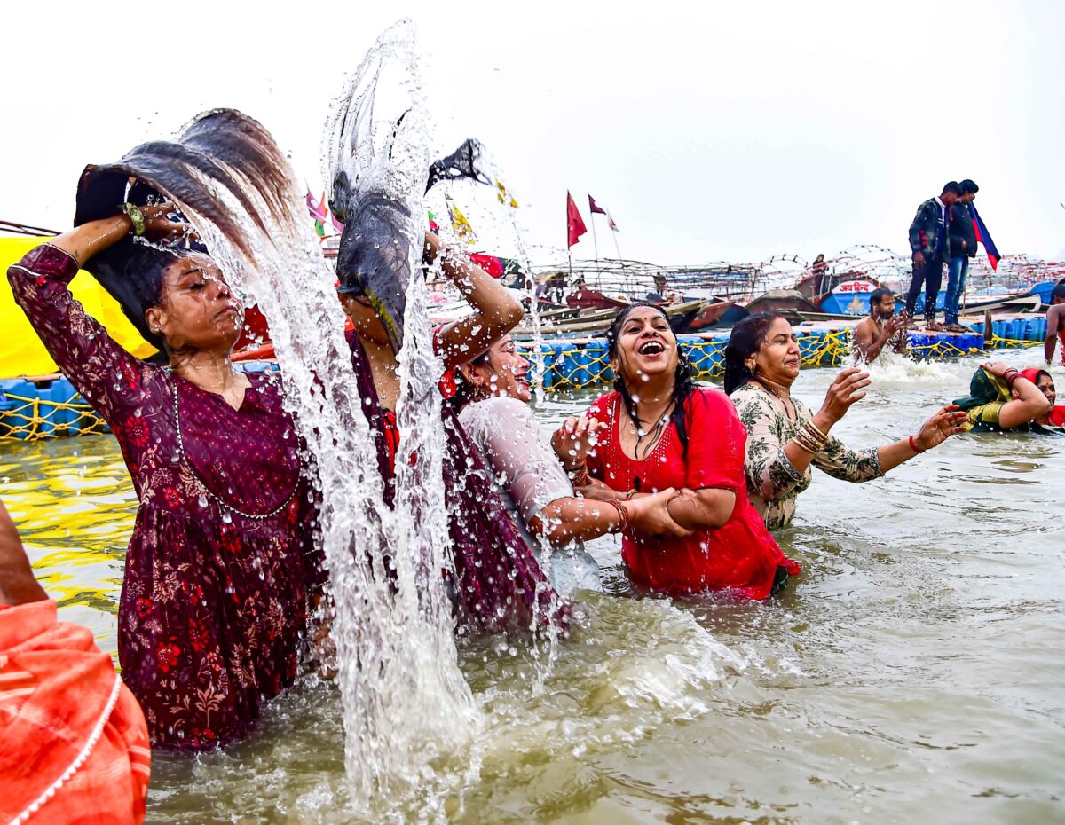 Magh Mela : माघ मेला ‘मिनी कुंभ’ की तरह, देखें वीडियो और फोटो 2 Magh Mela