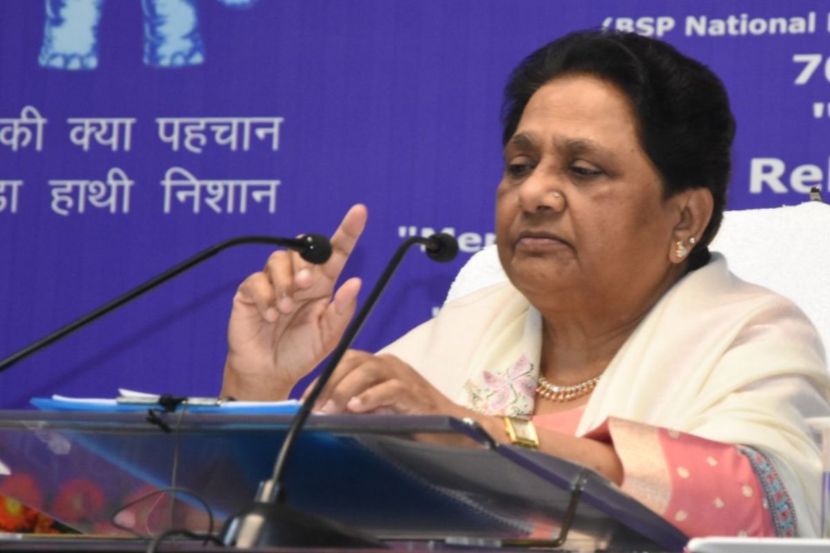 बसपा सुप्रीमो मायावती ने गणतंत्र दिवस की बधाई देते हुए पूछे कुछ सवाल, कांशीराम को ‘भारत रत्न’ देने की मांग दोहराई