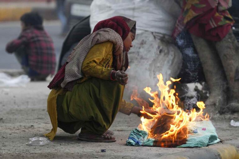 Rajasthan Weather : और कांपेंगे राजस्थान के लोग, सीवियर कोल्ड डे का अलर्ट जारी