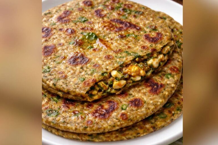 Winter Special Bathua Paneer Paratha: सब करेंगे तारीफ, जब सर्दियों में नाश्ते में बनाएंगे बथुआ पनीर पराठा