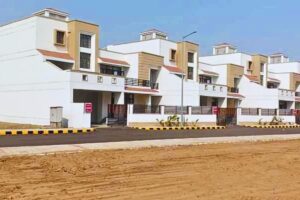 नीतीश सरकार का बड़ा फैसला! बिहार के मंत्री रख सकेंगे अब दो-दो सरकारी बंगले, 15 विधायकों को भी मिली छूट