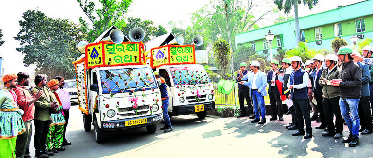 Rourkela News :  सुरक्षा नियमों का खुद पालन कर दूसरों को भी प्रेरित करें : विश्वरंजन