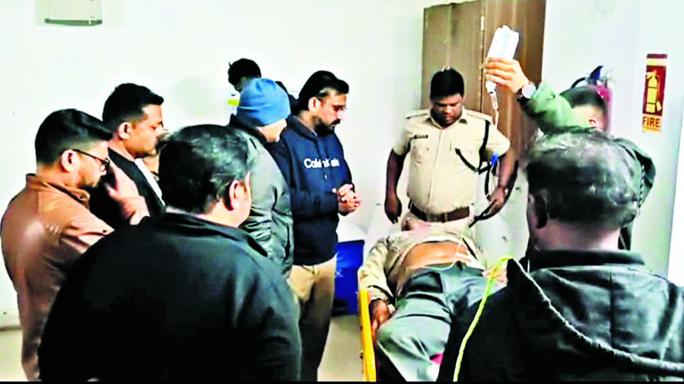 Sundergarh News :  पूर्व मंत्री के रिश्तेदार पर फायरिंग पेट में लगी गोली, गंभीर