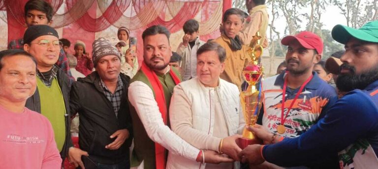 हरसिद्धि ने अरेराज को चार विकेट से हराया