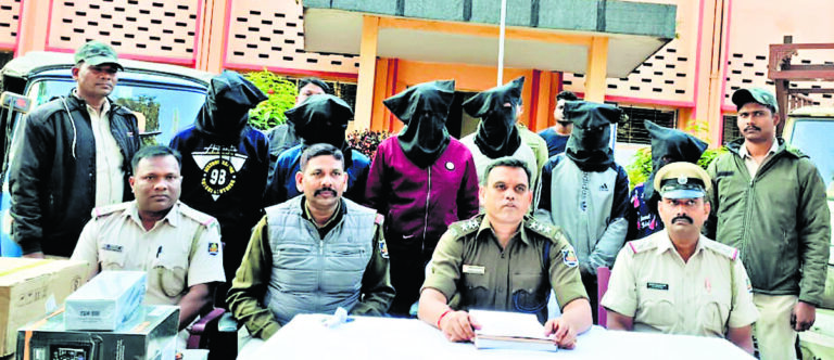 Rourkela News : गोदाम से लाखों का म्यूजिक सिस्टम चुराने के मामले में छह युवक गिरफ्तार