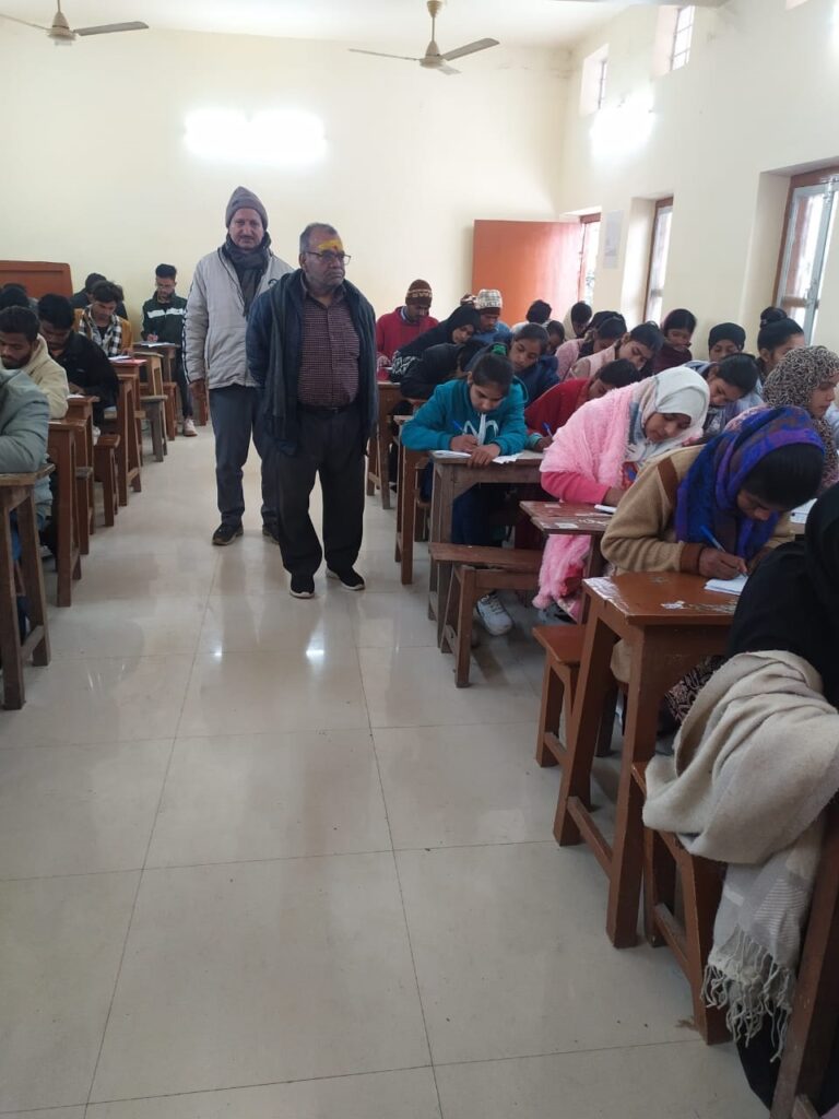 Motihari: स्नातक  प्रथम सेमेस्टर, सत्र 2025–29 की परीक्षा शुरू