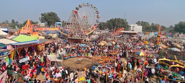 बौंसी मेला बना जन-आकर्षण का केंद्र, मनोरंजन व खरीदारी से गुलजार हुआ परिसर