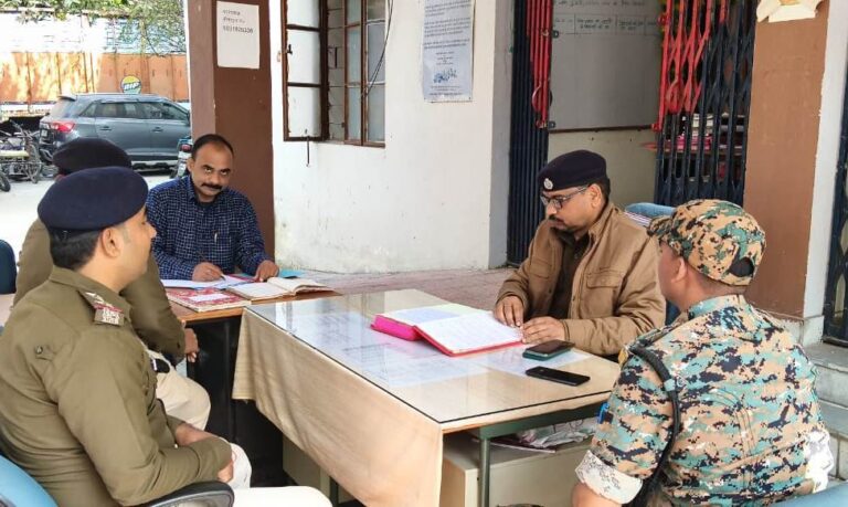 लंबित कांडों में जल्द आरोपितों की गिरफ्तारी करें – एसडीपीओ