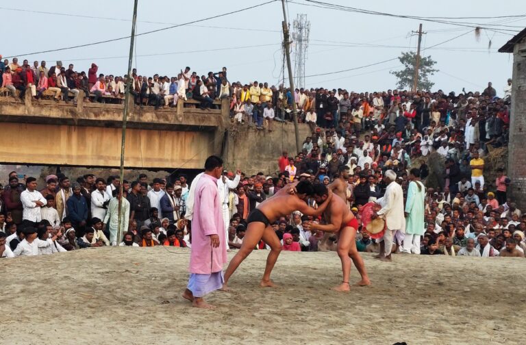 दंगल के पहले दिन हरियाणा के कृष्णा पहलवान का रहा दबदबा