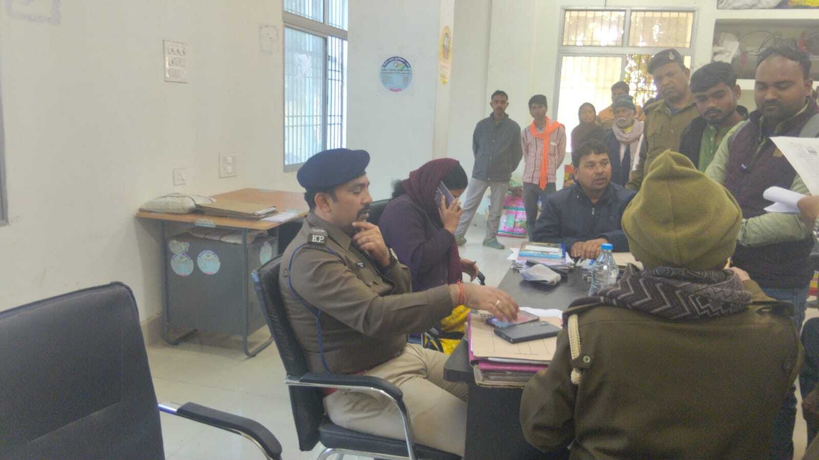 जनता दरबार में भूमि विवाद से जुड़े छह मामले का हुआ निपटारा