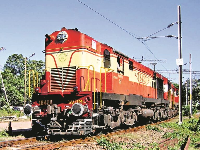 Railway news from Samastipur:डीएमयू रद्द व अमृतसर एक्सप्रेस वाया समस्तीपुर होकर चलेगी,ऑटोमेटिक ब्लॉक सिंगनलिंग का कार्य तीव्र गति से जारी