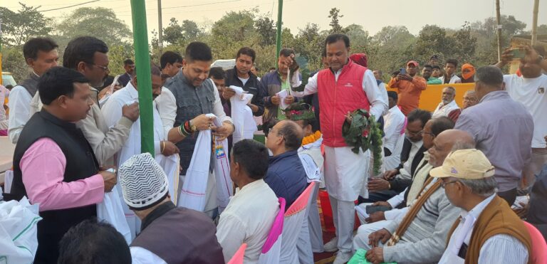 Bokaro News: जरीडीह मे आंदोलनकारियों को किया गया सम्मानित