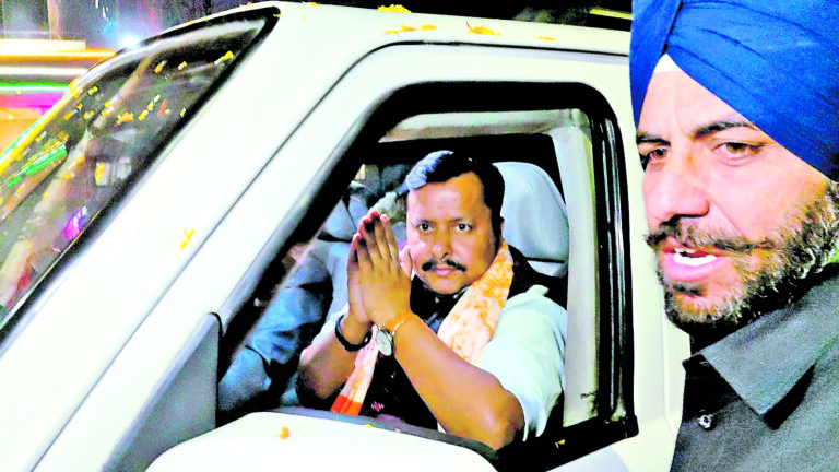 दुर्गापुर पहुंचे नितिन नवीन, बोले- विकसित भारत बनाने को आगे आयें बंगाल के युवा