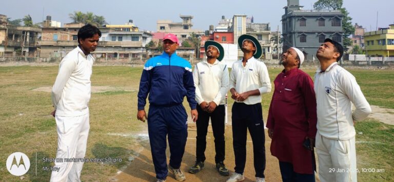 नाइट क्रिकेट क्लब ने सेमी फाइनल में ऑफिसर क्लब को हराया