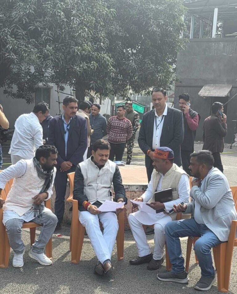 पेयजल संकट के निदान को लेकर मंत्रियों से मिला प्रतिनिधिमंडल