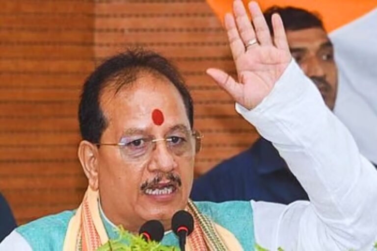 Bihar Bhumi: बिहार के इस जिले में 5 जनवरी को विजय सिन्हा सरकारी बाबुओं की लगाएंगे क्लास, सुनेंगे जमीन से जुड़ी शिकायत