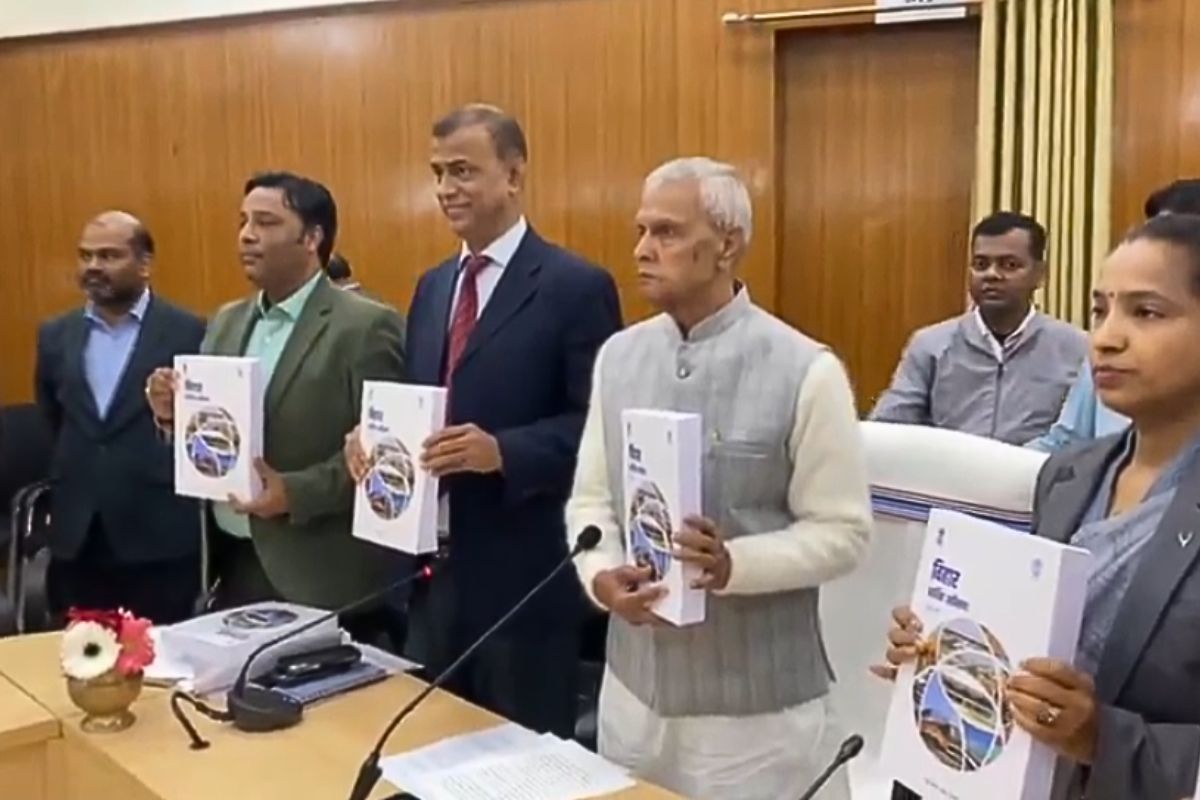 Bihar Economic Survey: बिहार की इंडस्ट्रियल इकोनॉमी हुई मजबूत, जानिए क्या बताते हैं आर्थिक सर्वेक्षण के आंकड़े