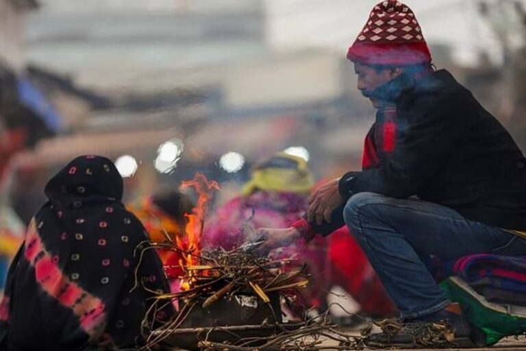 बिहार में कंपकंपाती ठंड का अलर्ट, अगले 72 घंटे भारी, 8 जिलों में 10 डिग्री के नीचे गिरा पारा