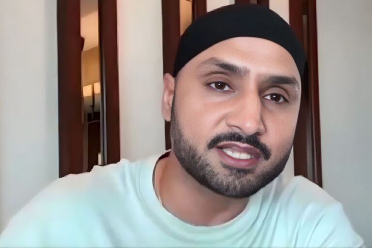 ज्यादा बोला तो धज्जियां उड़ा दूंगा, IND-PAK मैच से पहले हरभजन सिंह ने इस खिलाड़ी को लताड़ा