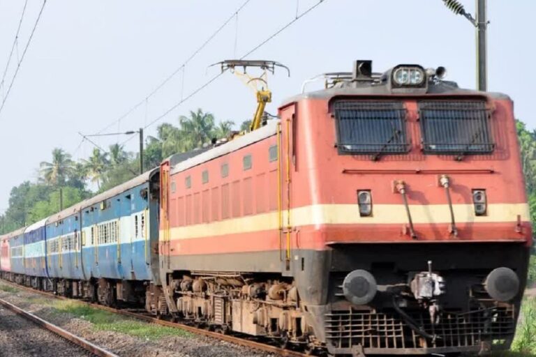 27 फरवरी से चलेगी भोपाल-धनबाद एक्सप्रेस, खलारी स्टेशन पर होगा ठहराव