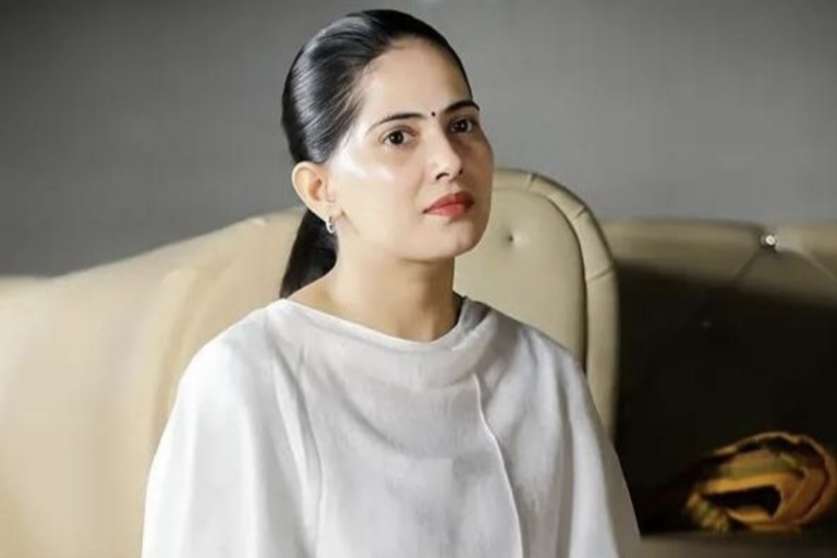 महाभारत की कथा से जानें डर पर जीत का राज, पढ़ें जया किशोरी के प्रेरक कोट्स