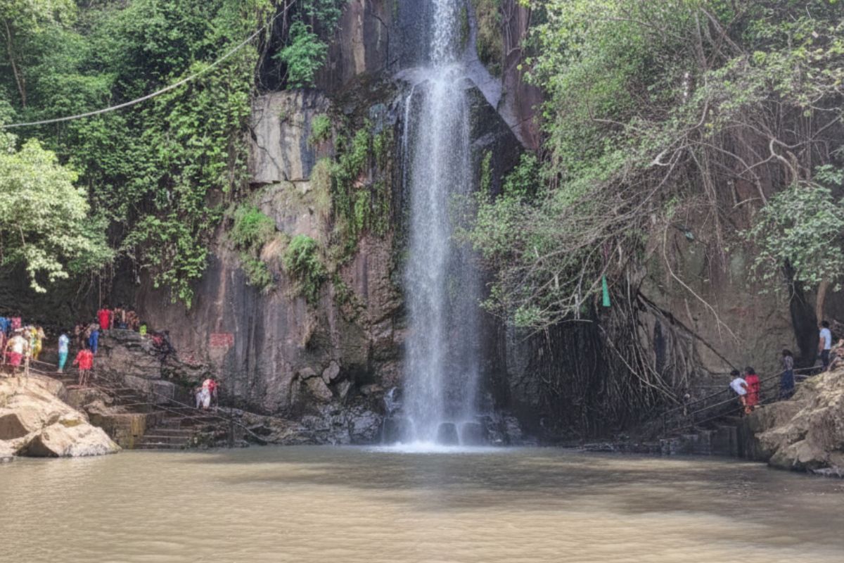 Kakolat Falls