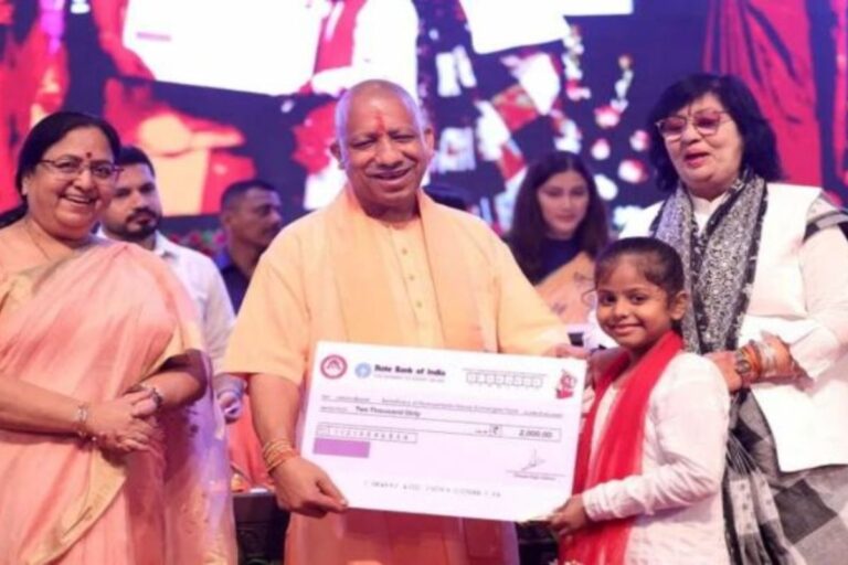 इस राज्य के बेटियों को मिलेंगे 25,000 रुपए, ग्रेजुएशन तक सरकार उठाएगी खर्च, जाने किसे मिलेगा फायदा