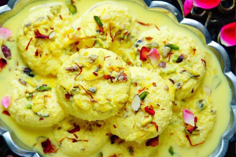इस होली मिठाई में घोलें नया रंग – ऑरेंज रसमलाई से जीतें सबका दिल