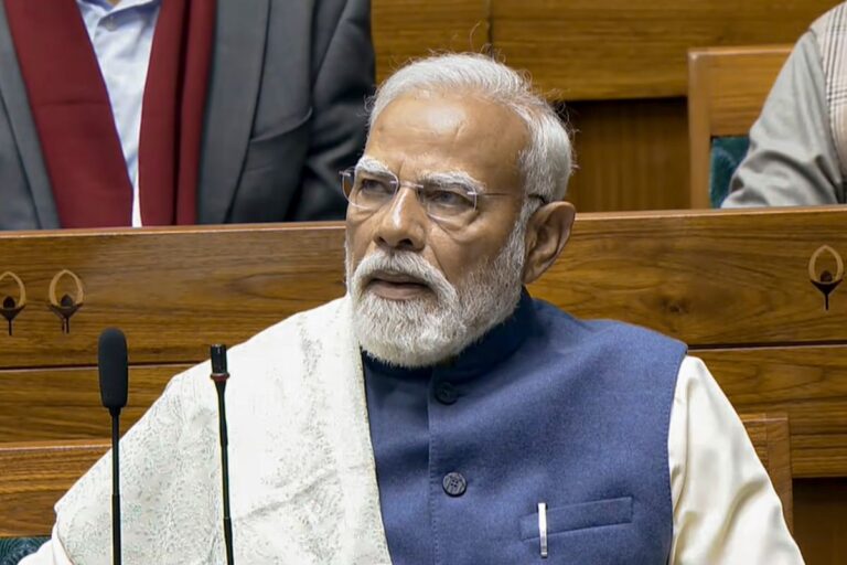 हंगामे के कारण लोकसभा की कार्यवाही स्थगित, पीएम मोदी का भाषण टला