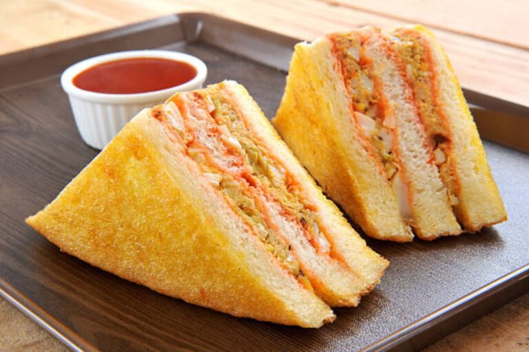 Soya Keema Sandwich: ब्रेकफास्ट के लिए परफेक्ट ऑप्शन है सोया कीमा सैंडविच, बहुत आसान है रेसिपी