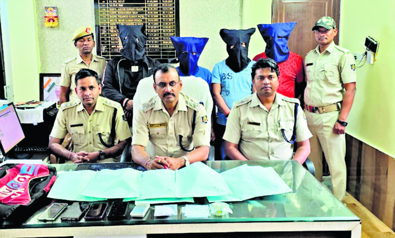 Jharsuguda News:  6.36 ग्राम ब्राउन शुगर के साथ चार आरोपी गिरफ्तार, भेजा गया जेल