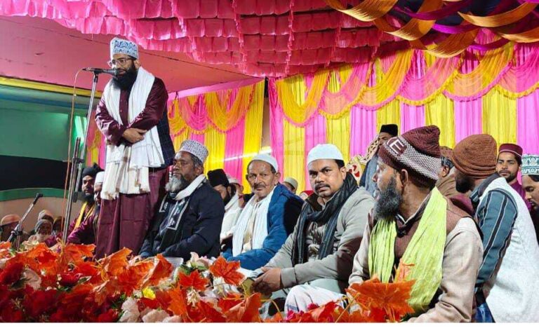 ईदगाह मैदान में भव्य मिलादुन्नबी का हुआ आयोजन
