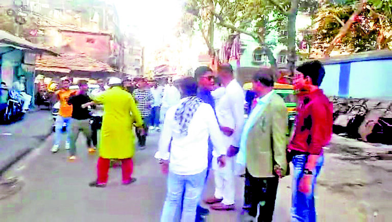 खिदिरपुर में हुमायूं कबीर का विरोध, पोस्ट को लेकर बढ़ा सियासी तनाव