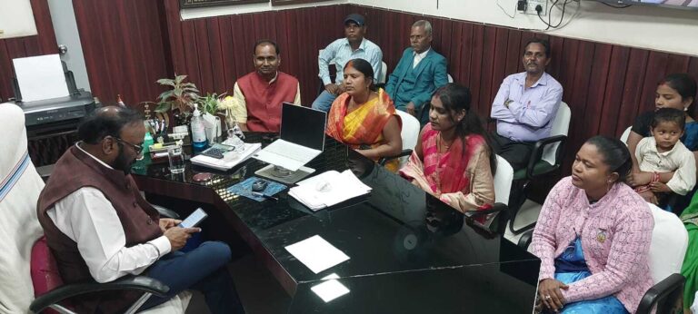 सुभाष नगर में 12 दिनों से पेयजल संकट, लोगों ने महाप्रबंधक से की शिकायत