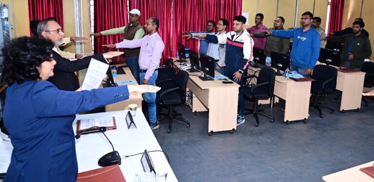 Bokaro News: प्रशिक्षण से प्राप्त जानकारी को कार्यस्थल पर लागू करें : अधिशासी निदेशक