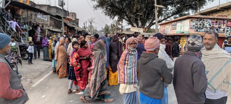 बाइक की ठोकर से दस वर्षीय बालक की मौत, सड़क जाम
