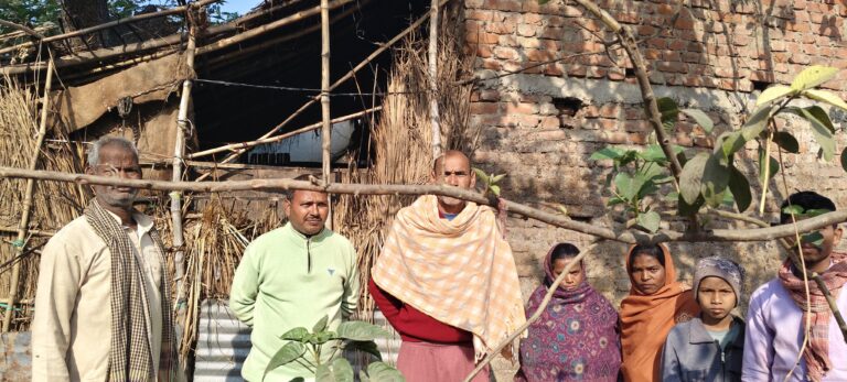 अहराव में 18 दिनों से 10 से अधिक फूंस व खपड़ैल घरों में लग चुकी है आग