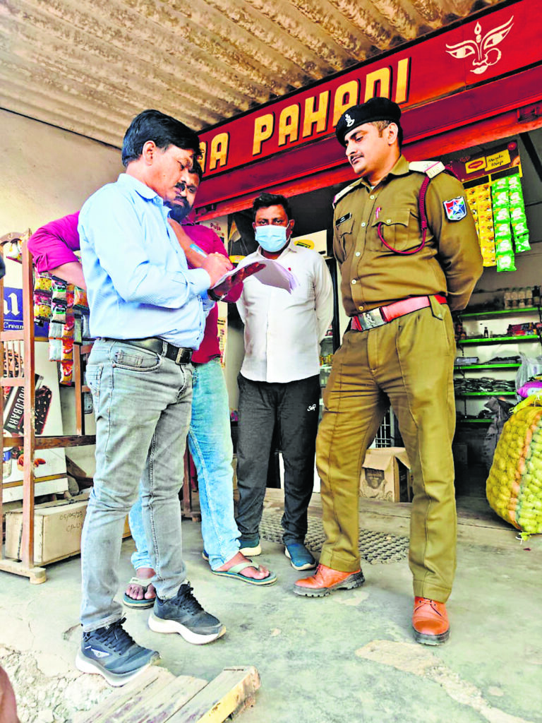 Rourkela News: रेलवे ने नोटिस जारी कर सात दिन में जगह खाली करने का दिया निर्देश, बंडामुंडा के दुकानदारों की बढ़ी चिंता