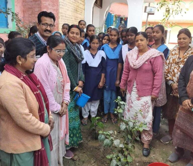 केजीवी की छात्राओं को एनीमिया के प्रति किया जागरूक