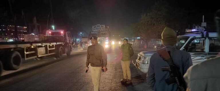 नियमों की अनदेखी करने वाले चालकों से वसूला एक लाख जुर्माना
