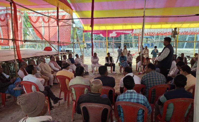 मां काली की प्रतिमा का प्राण प्रतिष्ठा को लेकर बैठक
