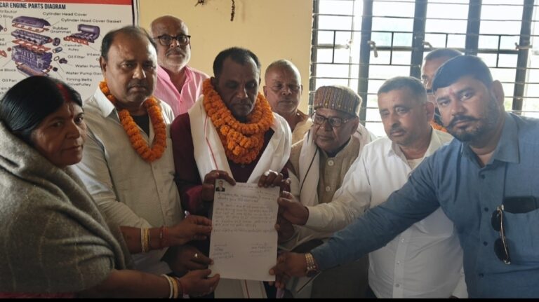 प्रकाश निर्विरोध बने प्रखंड जदयू अध्यक्ष