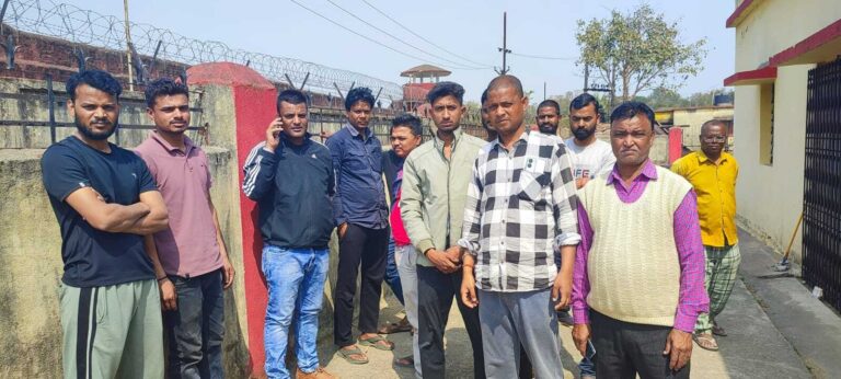 सड़क दुर्घटना में चित्तरंजन के निधन पर शोक