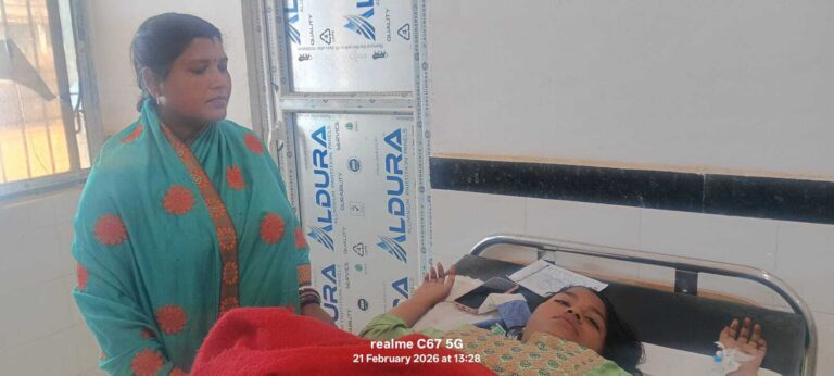 मैट्रिक परीक्षा के दौरान छात्रा की तबीयत बिगड़ी
