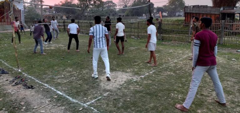 वॉलीबॉल मैच का आयोजन