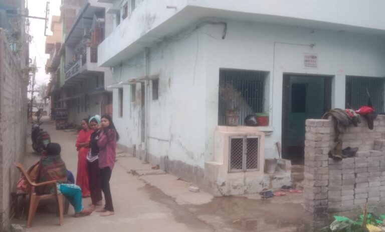छठी कार्यक्रम से घर लौट रहे व्यक्ति की सड़क हादसे में मौत
