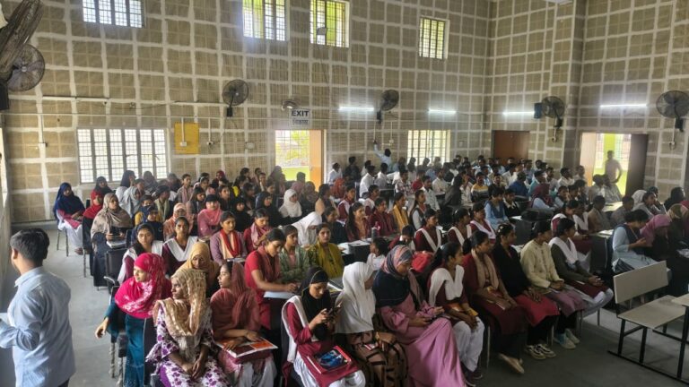 डायट रामगंज संसारपुर में  एफएलएन का एक दिवसीय प्रशिक्षुओं को दिया गया प्रशिक्षण