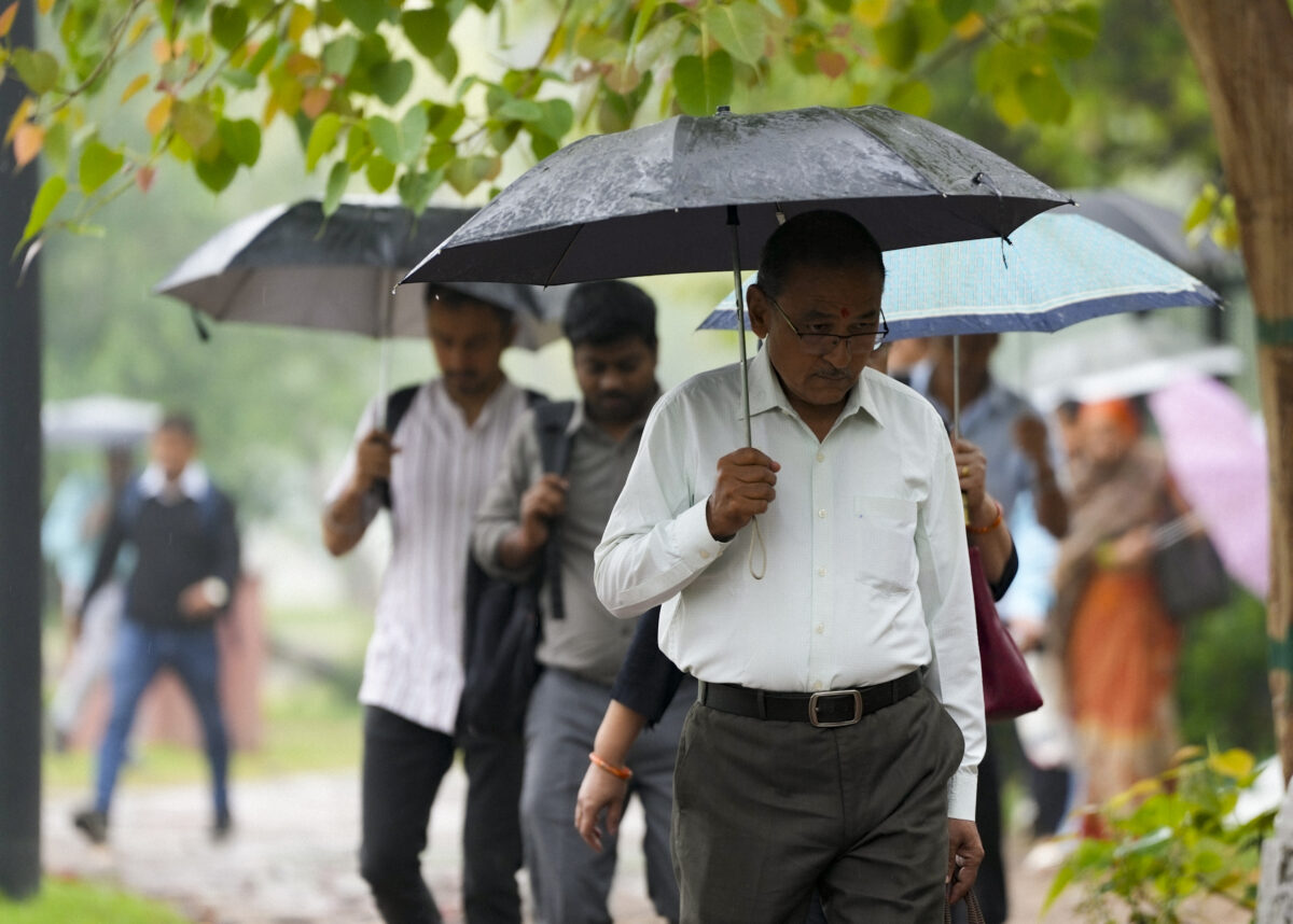पूरे सप्ताह हो सकती है बारिश, इन राज्यों में चलेगी तेज हवाएं, Imd का अलर्ट 6 20031 Pti03 20 2026 000022B