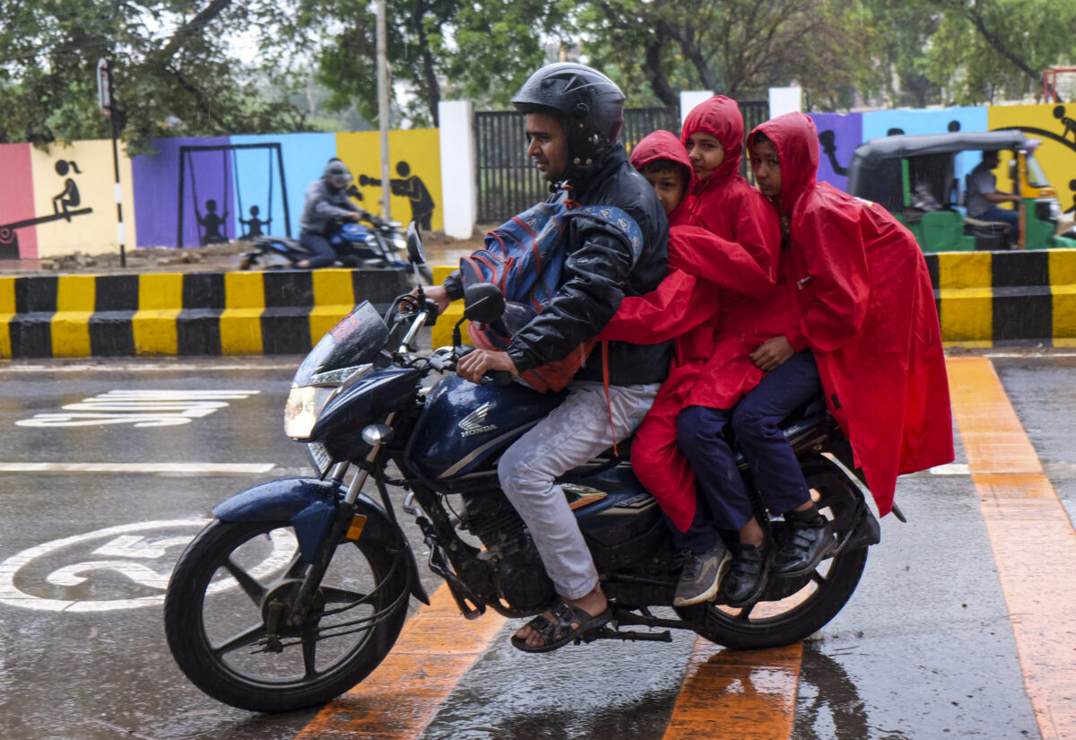 फिर सक्रिय हो रहा पश्चिमी विक्षोभ, इन राज्यों में बारिश के साथ तेज हवा, Imd का अलर्ट 7 20031 Pti03 20 2026 000099B