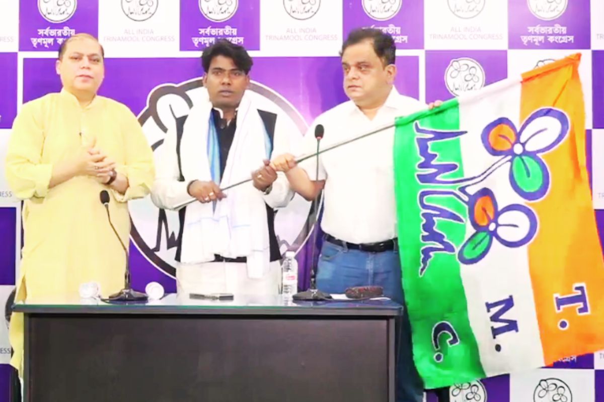 बंगाल चुनाव 2026: बीजेपी को झटका, मतिउर रहमान तृणमूल कांग्रेस में शामिल 2 Bengal Chunav 2026 Matiur Rahman Joins Tmc